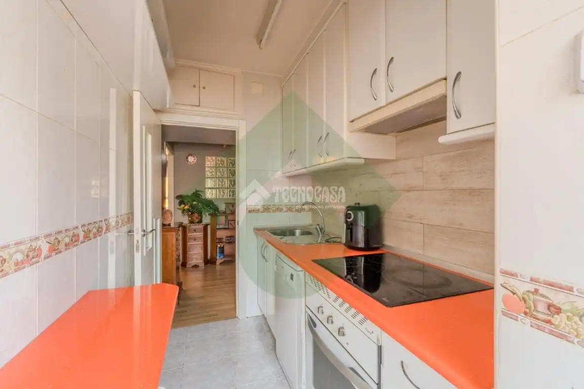 Kitchen of Flat for sale in Madrid  with Air Conditioner and Heating