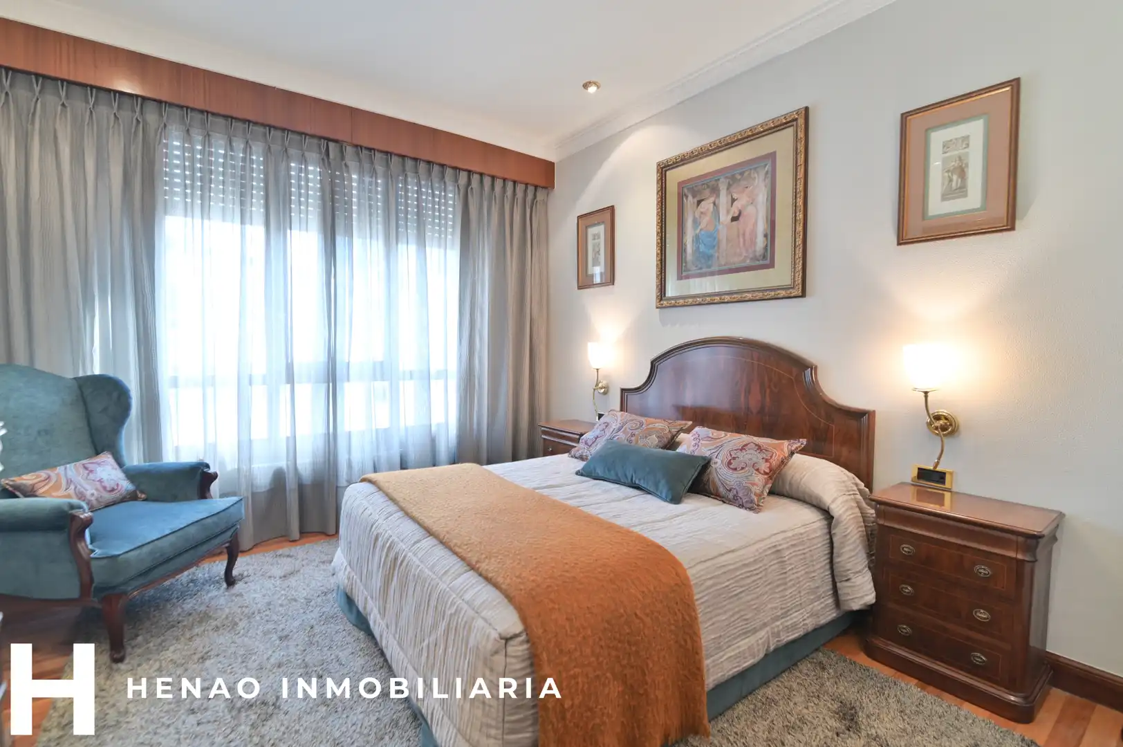 Bedroom of Flat for sale in Bilbao   with Heating, Parquet flooring and Terrace