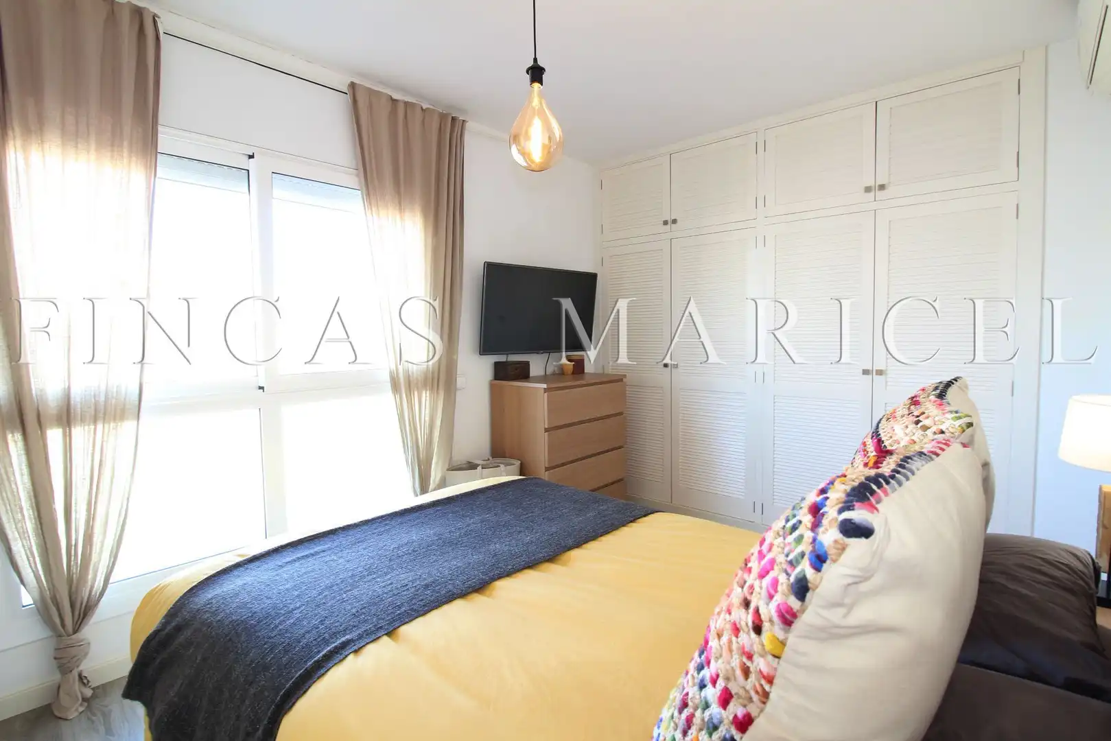 Habitación de Ático en venta en Sitges con Aire acondicionado, Calefacción y Terraza