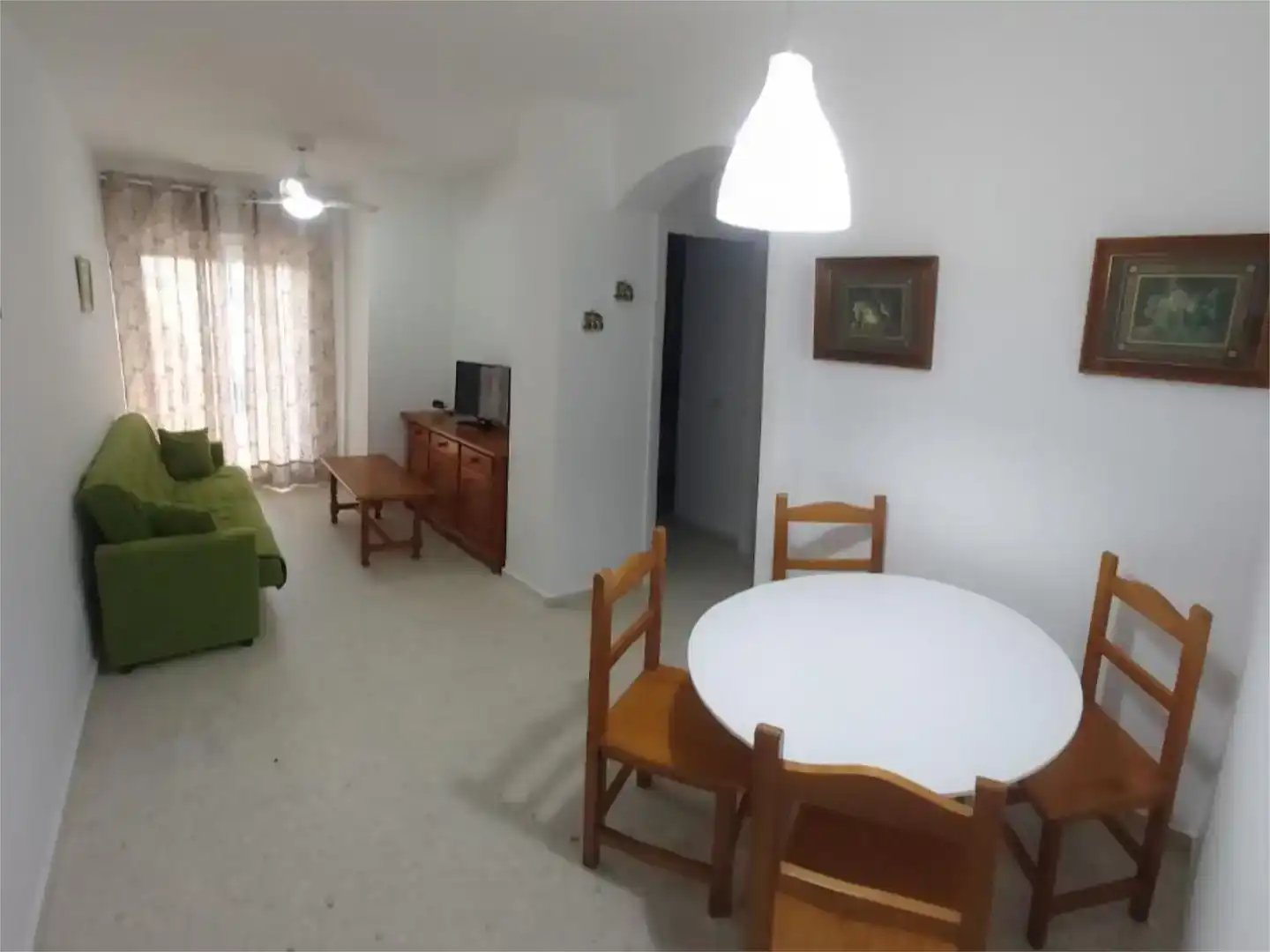 Wohnzimmer von Wohnung zur Miete in Barbate mit Privatgarten, Schwimmbad und Möbliert