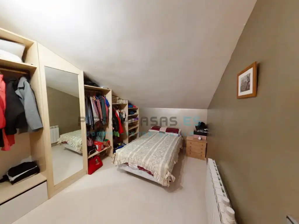 Bedroom of Houses for sale in San Mateo de Gállego  with Air Conditioner, Private garden and Terrace