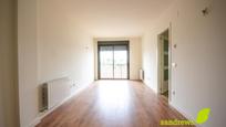 Sala d'estar de Dúplex en venda en Figueres amb Terrassa i Balcó