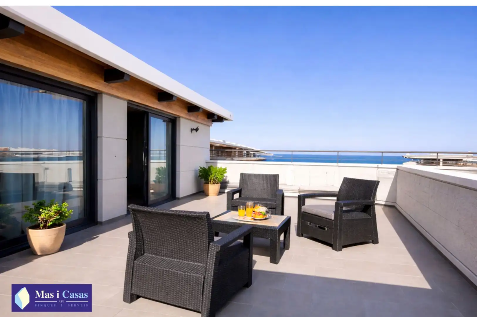 Terraza de Dúplex en venta en L'Escala con Aire acondicionado, Calefacción y Terraza