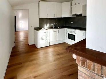 Adossat en venda a Llagostera