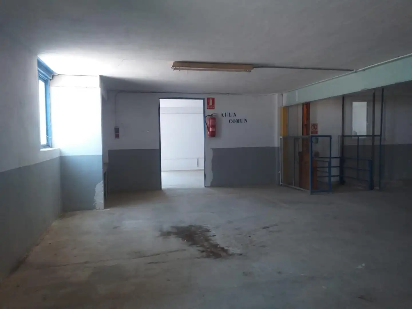 Parking de Nave industrial en venta en Vilamarxant