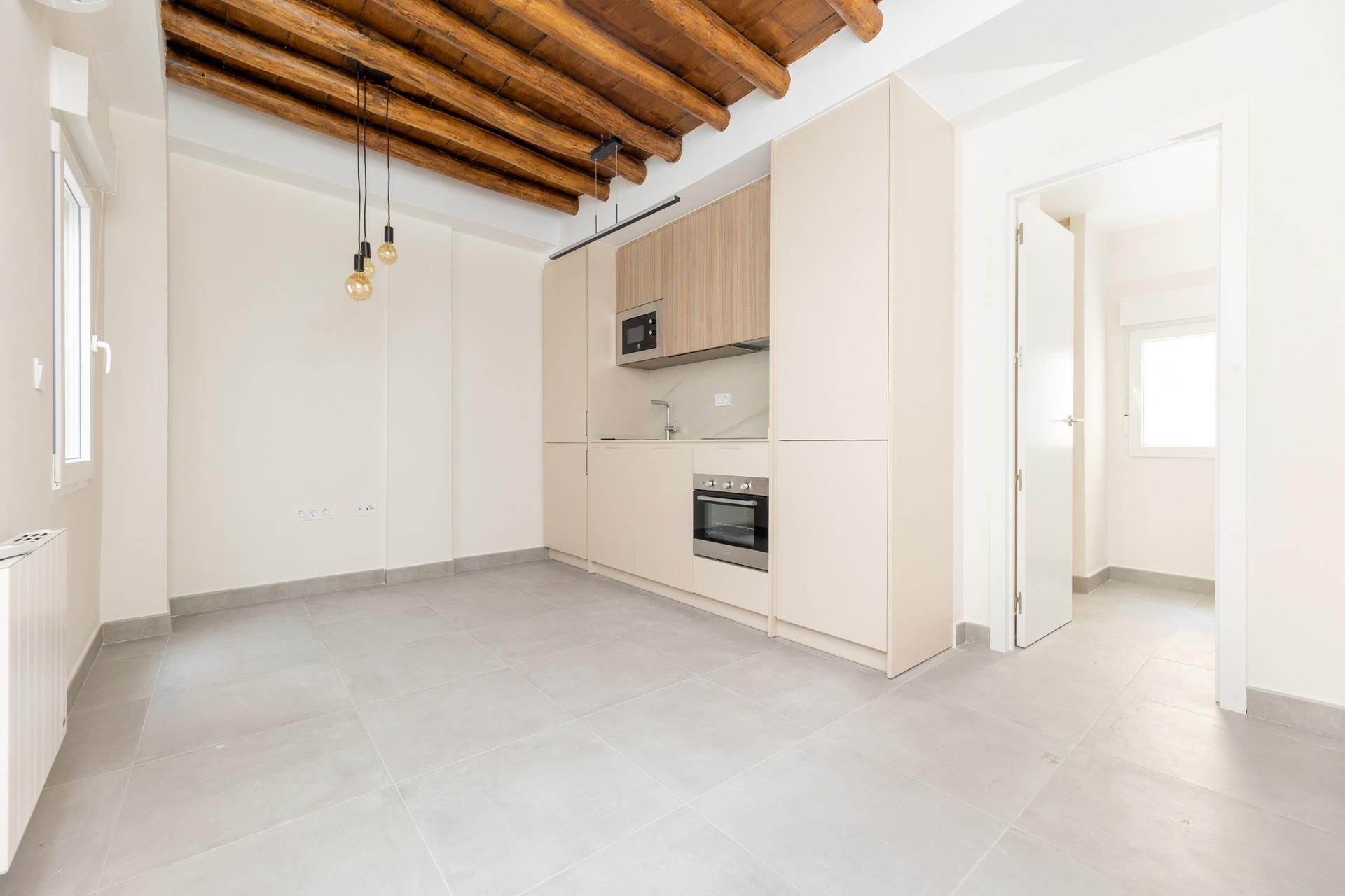 Kitchen of Flat for sale in  Granada Capital  with Air Conditioner, Heating and Terrace