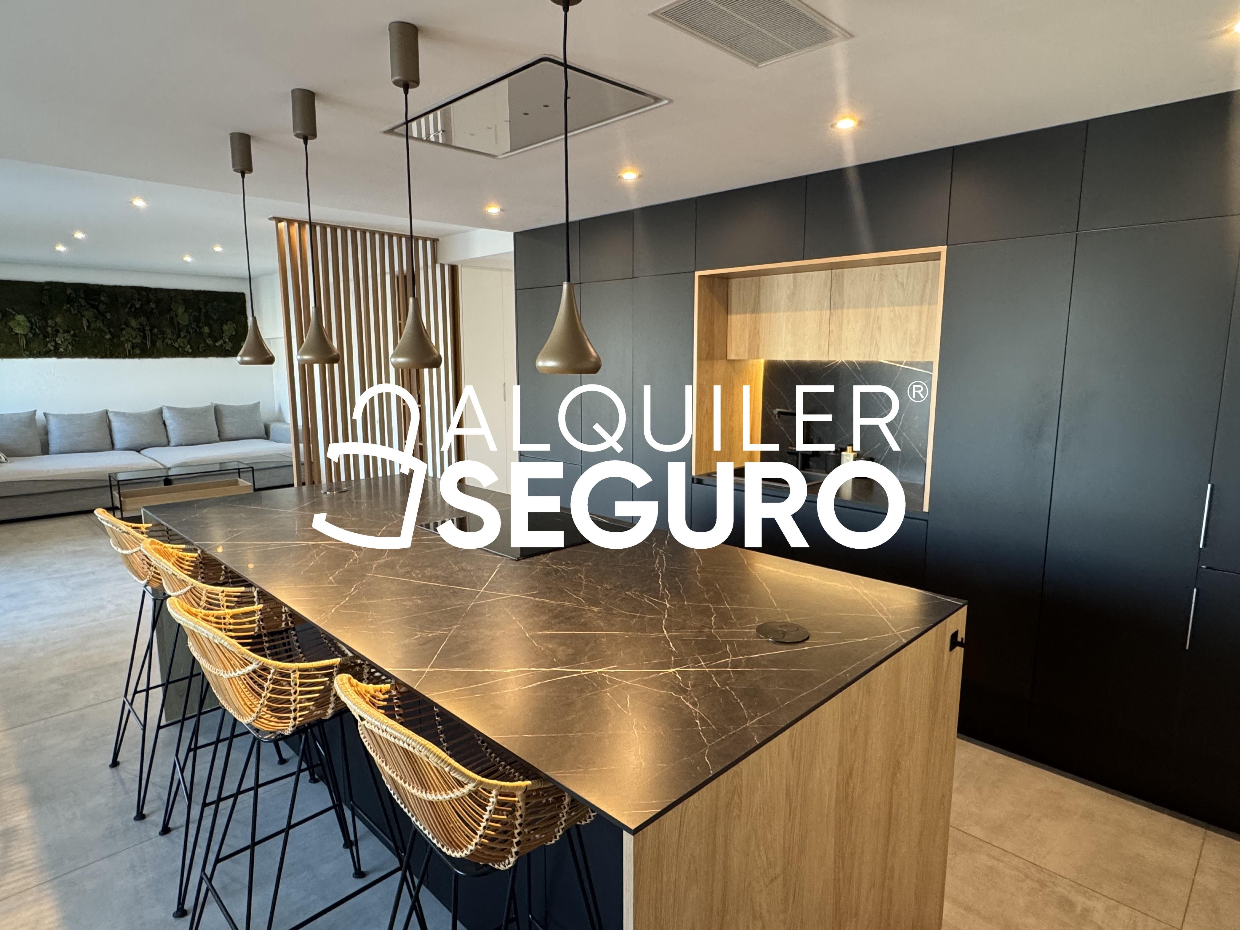 Piso de alquiler en  Palma de Mallorca con Terraza