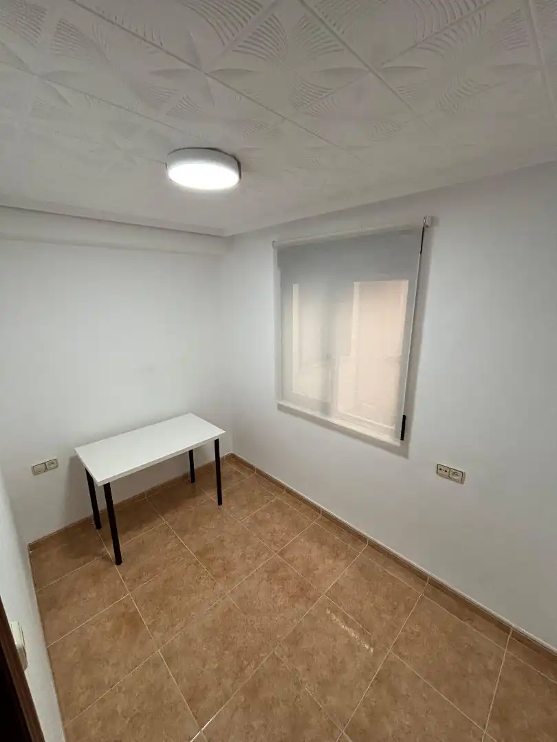 Apartamento de alquiler en Barrio de Benicalap
