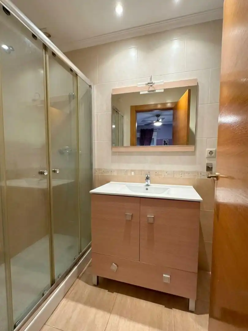 Bany de Pis en venda en Abanilla amb Parquet