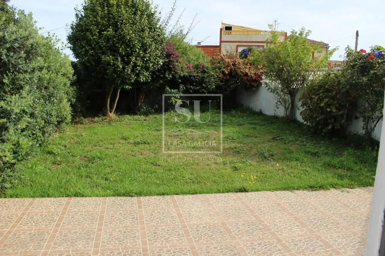 Casa adosada en venda en Baiona amb Calefacció, Jardí privat i Terrassa