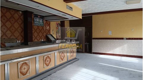 Foto 2 von Geschaftsraum zum Verkauf in Calle Plaza de la Constitucion, 2, Nombela, Toledo
