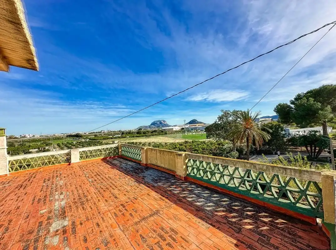 Terrassa de Casa o xalet en venda en Beniarbeig amb Jardí privat, Terrassa i Traster