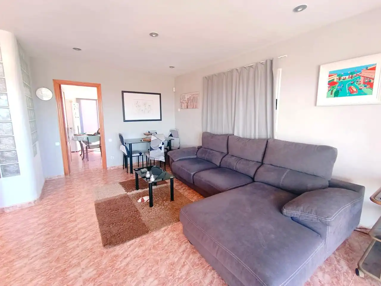 Sala d'estar de Casa o xalet en venda en Oliva amb Aire condicionat, Jardí privat i Terrassa