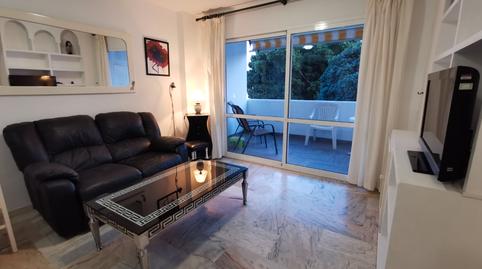 Foto 2 de Piso de alquiler en Calle Luis Vives, Solymar, Málaga