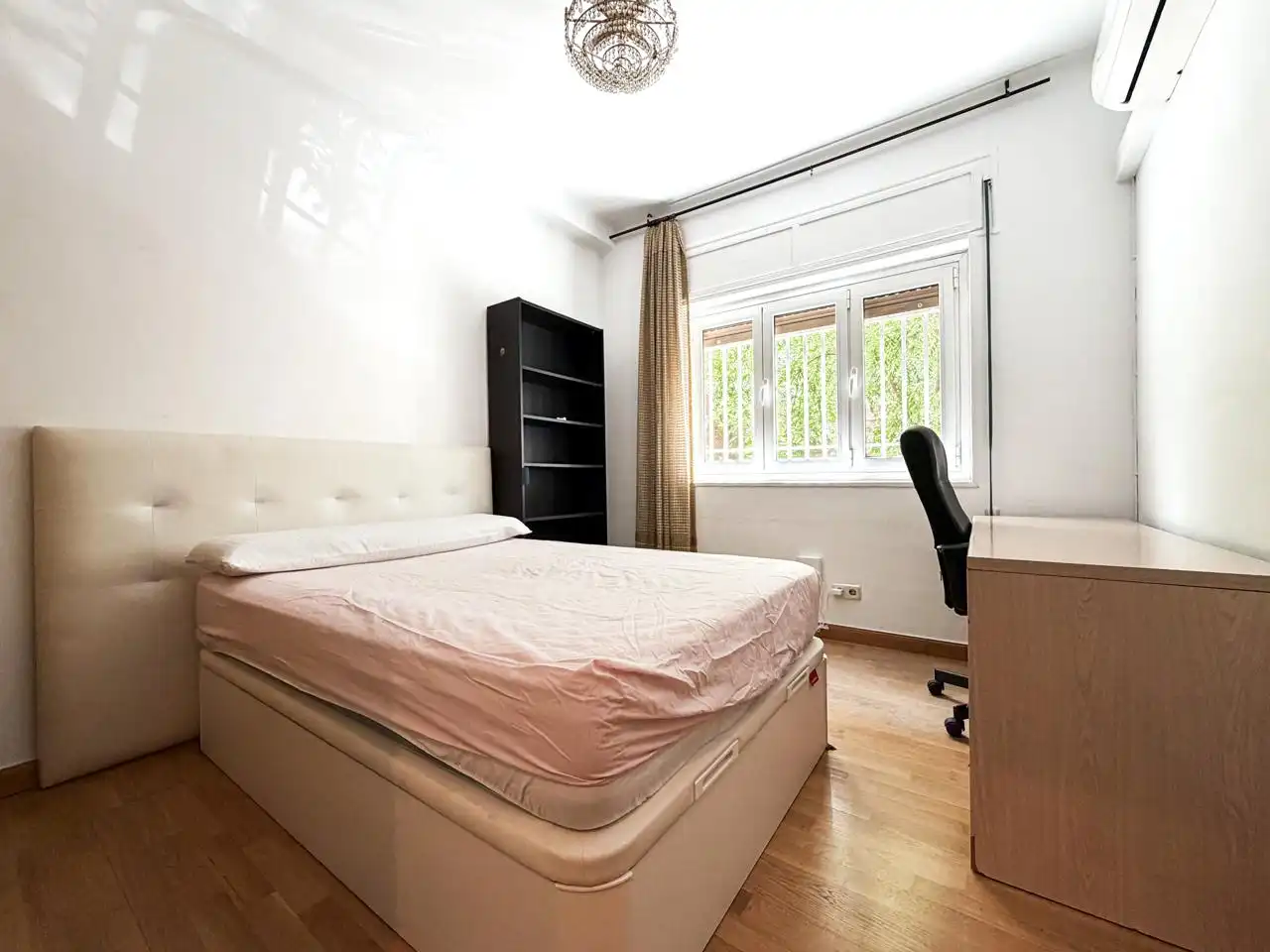 Habitación de Piso en venta en Madrid con Aire acondicionado, Calefacción y Terraza