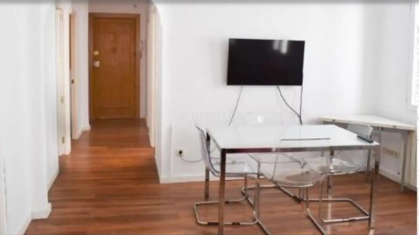 Flat with lift for sale in Calle de Padilla 29
