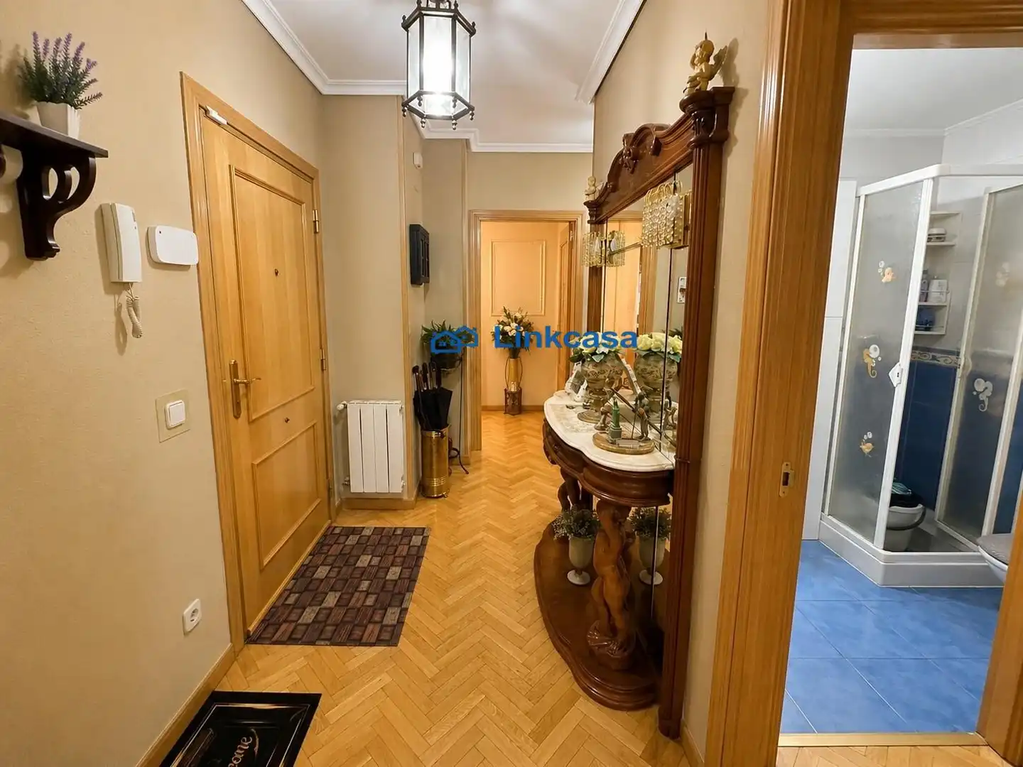 Flat with lift for sale in Calle Calle Peña Ubiña, imagen 4
