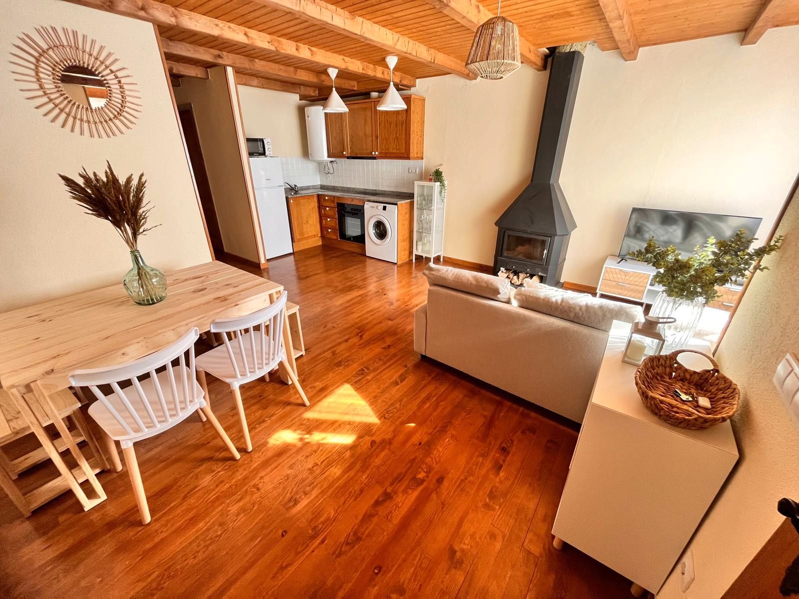 Sala d'estar de Pis en venda en La Vall de Boí amb Calefacció, Parquet i Terrassa
