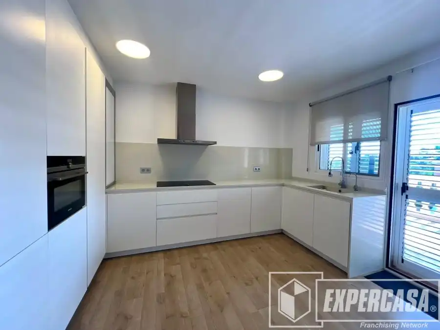 Detached house with pool for sale in Sierra Perenchiza - Cumbres de Calicanto - Sto Domingo, imagen 24