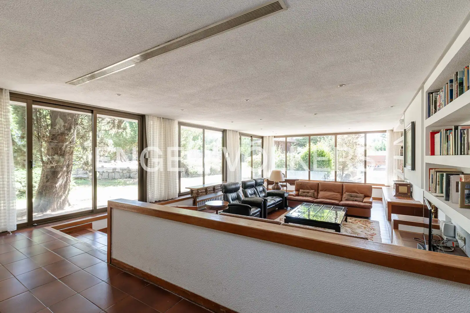 Sala de estar de Casa o chalet en venta en Las Rozas de Madrid con Calefacción, Jardín privado y Terraza