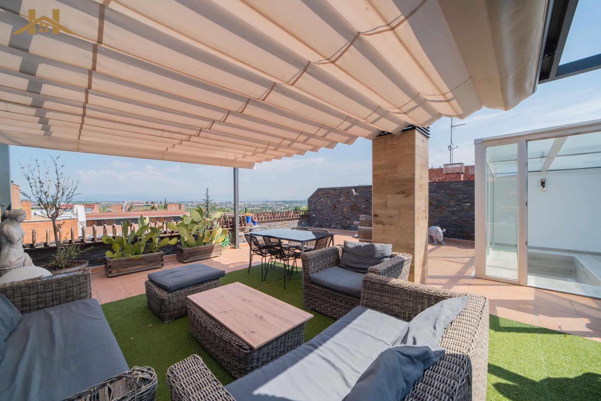 Terrace of Duplex for sale in Pozuelo de Alarcón  with Air Conditioner, Heating and Terrace