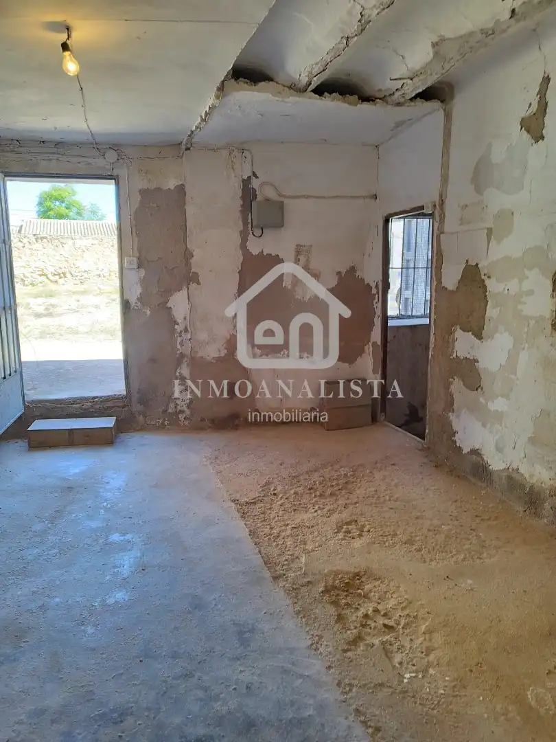 Finca rústica en venta en Requena, Valencia