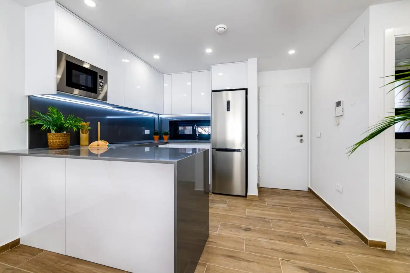 Cuina de Apartament en venda en Villamartín amb Aire condicionat, Calefacció i Jardí privat