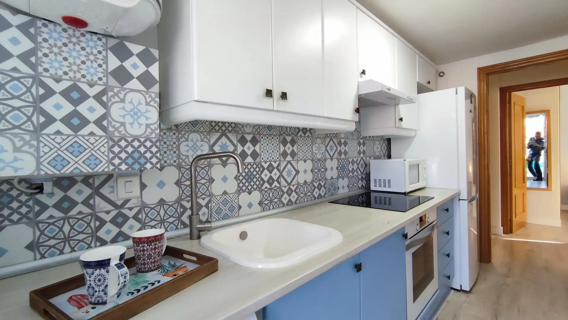 Mini appartamento con piscina in vendita a Avenida ROGER DE LAURIA, imagen 4