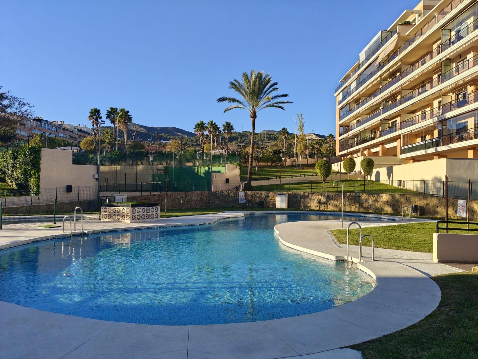 Swimming pool of Flat for sale in Torremolinos  with Air Conditioner, Private garden and Terrace