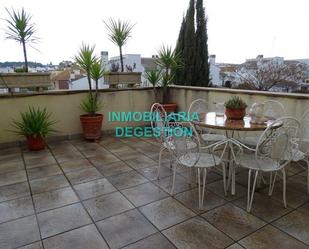 Terrassa de Casa o xalet en venda en Linares amb Aire condicionat, Calefacció i Jardí privat