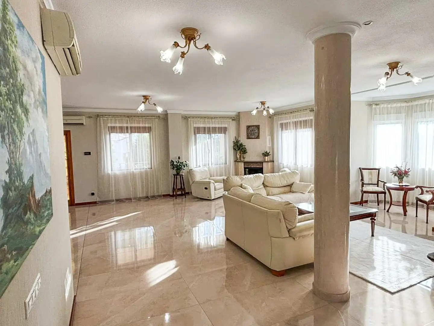 Sala de estar de Casa o chalet en venta en Rojales con Aire acondicionado, Calefacción y Jardín privado