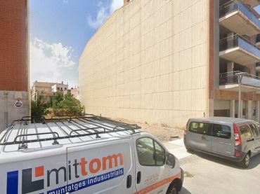 Terreno residencial en venta en Carrer Eivissa 12