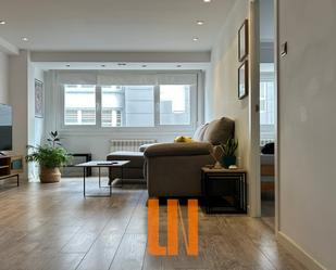 Living room of Flat to rent in A Coruña Capital   with Heating, Parquet flooring and Oven