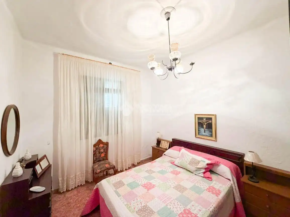 Habitación de Casa adosada en venta en El Goro - Ojos de Garza