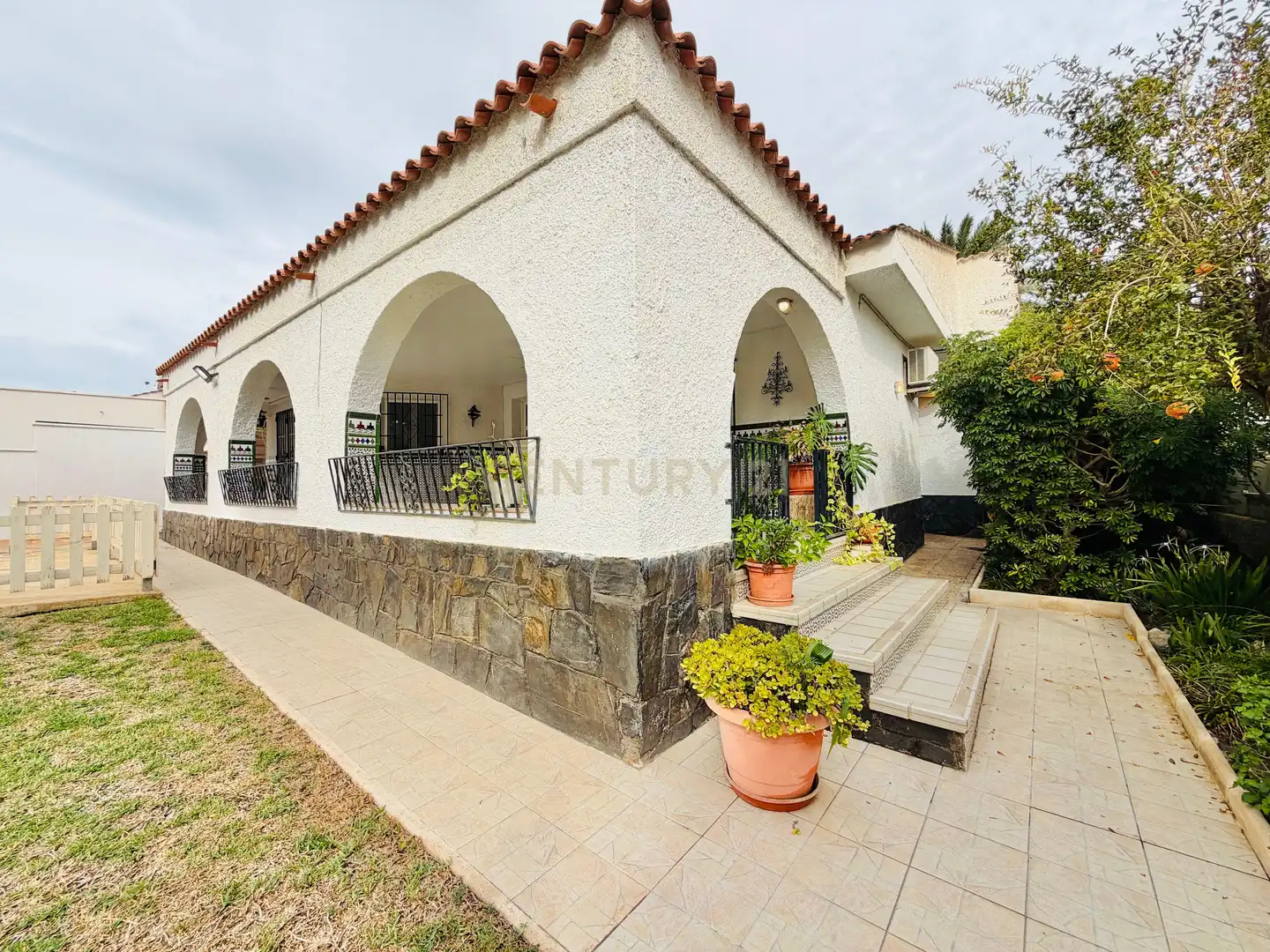 Vista exterior de Casa o chalet en venta en Aguadulce