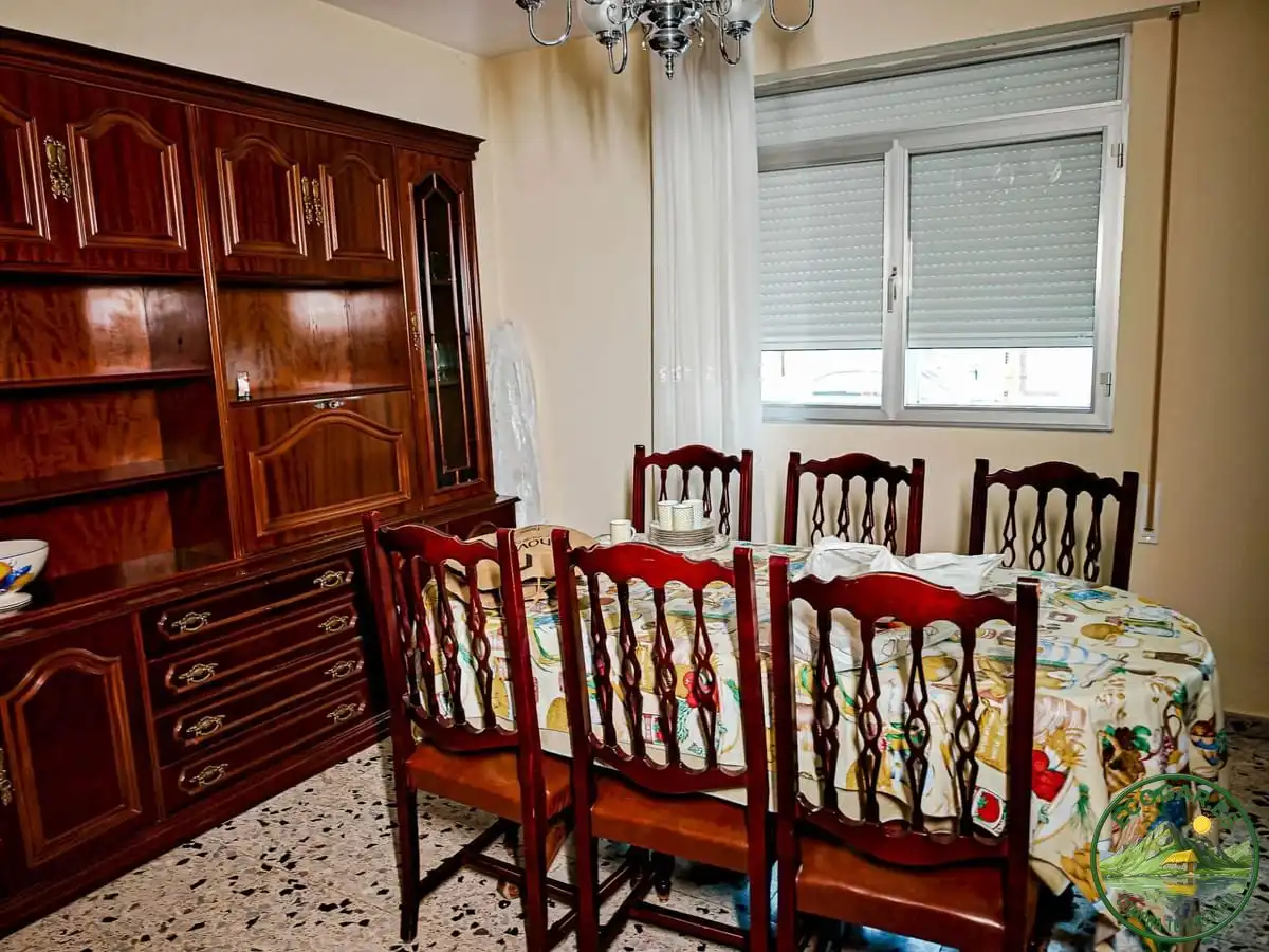Comedor de Casa o chalet en venta en Ponferrada con Calefacción, Jardín privado y Terraza