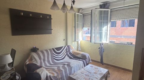 Foto 2 de Piso en venta en Calle Cañaveral, San Luis, Almería Capital