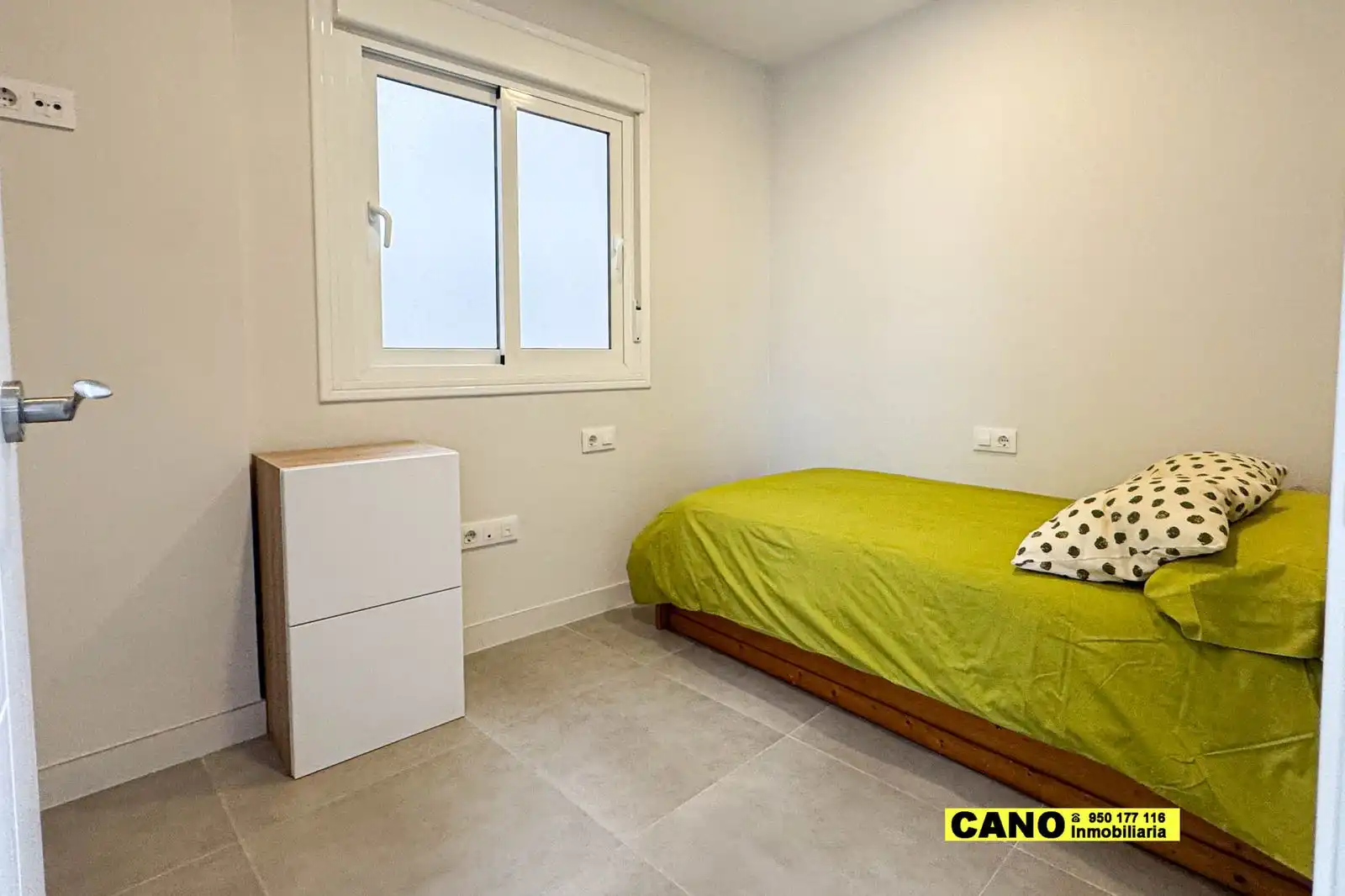 Habitación de Piso en venta en Almería