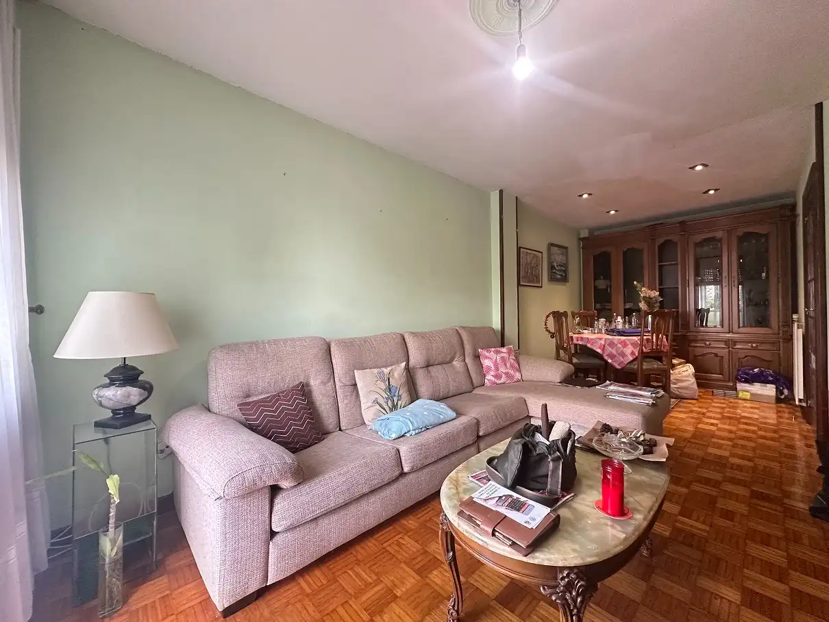 Sala de estar de Piso en venta en Santiago de Compostela  con Aire acondicionado, Calefacción y Trastero
