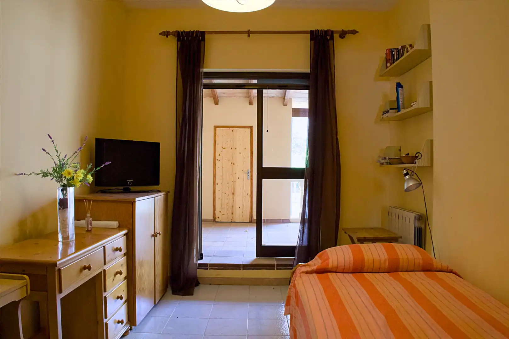 Casa aparellada amb terrassa en venda a Carrer dels Sestadors, imagen 22