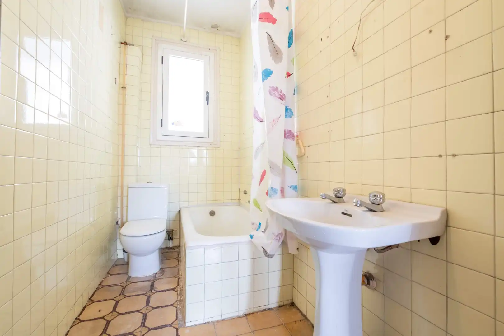 Baño de Piso en venta en Zaragoza con Calefacción y Parquet