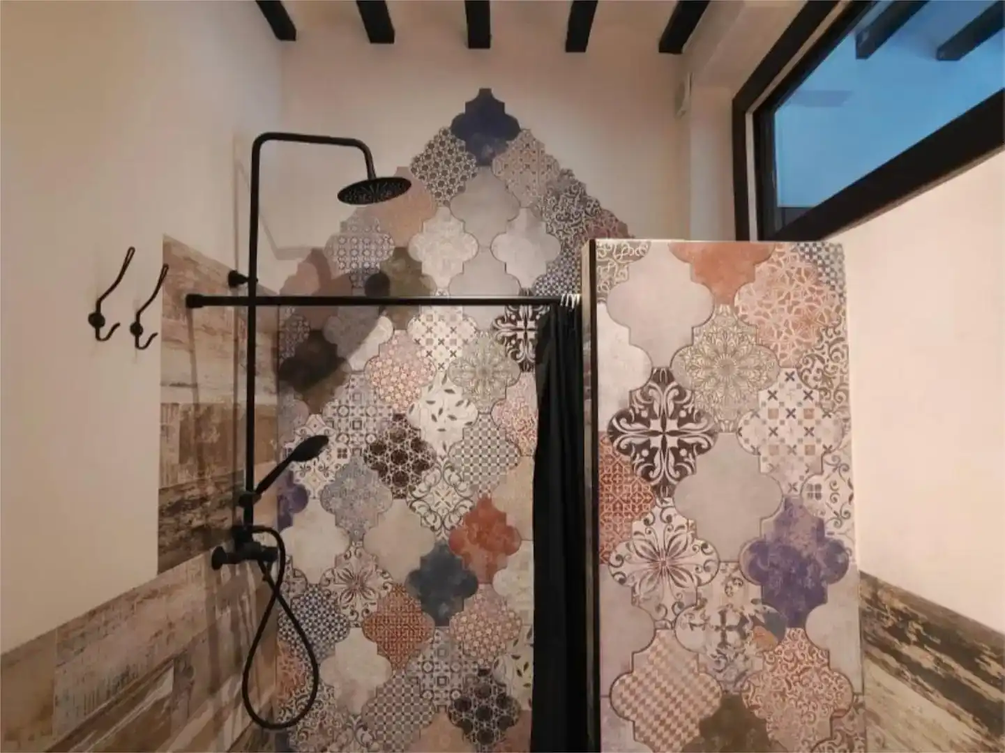 Bany de Apartament de lloguer en Jaén amb Aire condicionat i Moblat