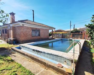 Swimming pool of House or chalet for sale in  Córdoba Capital  with Air Conditioner, Heating and Private garden