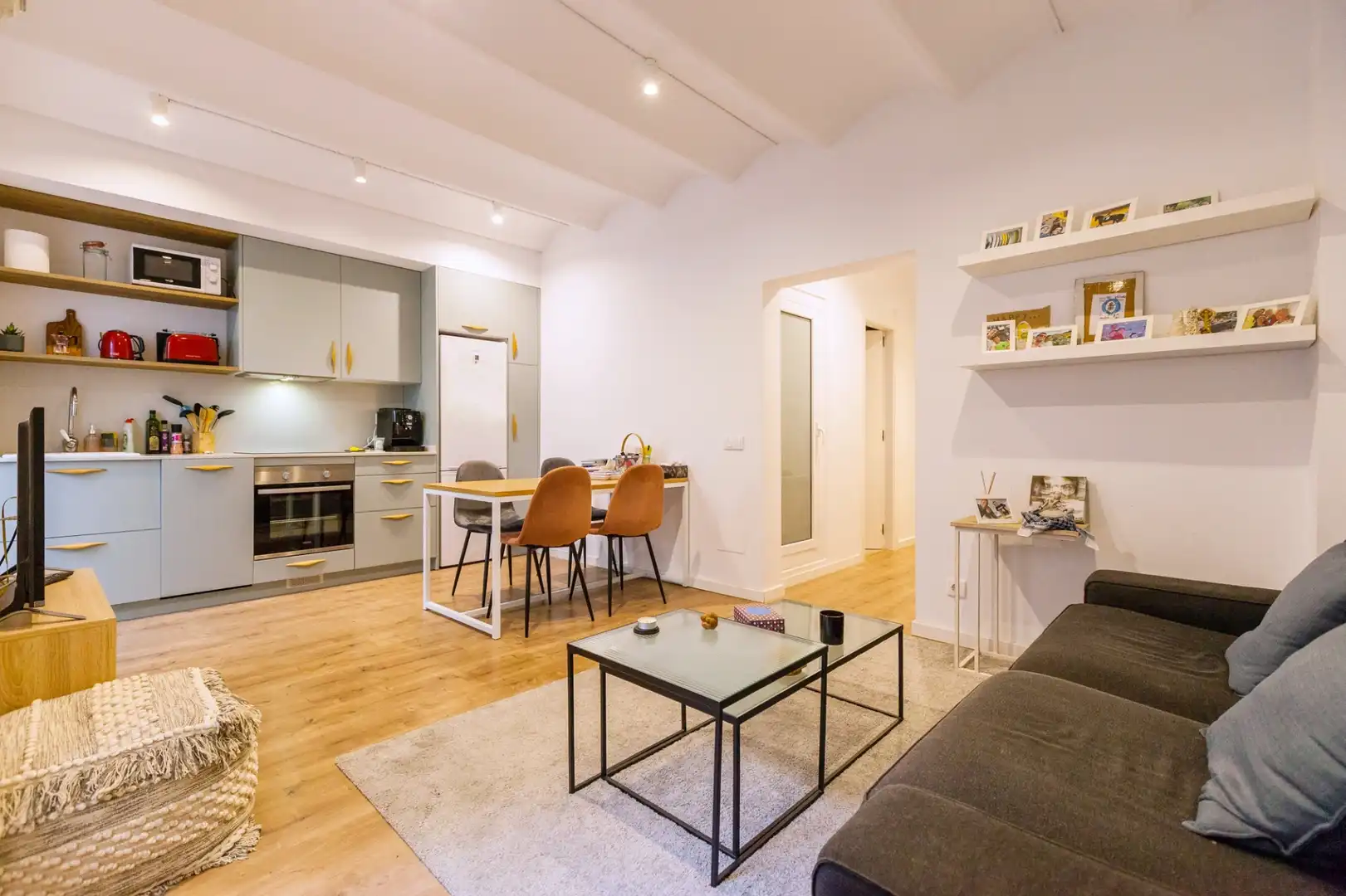 Piso con ascensor en venta en Carrer de Sant Elies, imagen 4