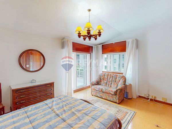 Habitación de Casa o chalet en venta en Vigo  con Calefacción, Jardín privado y Terraza