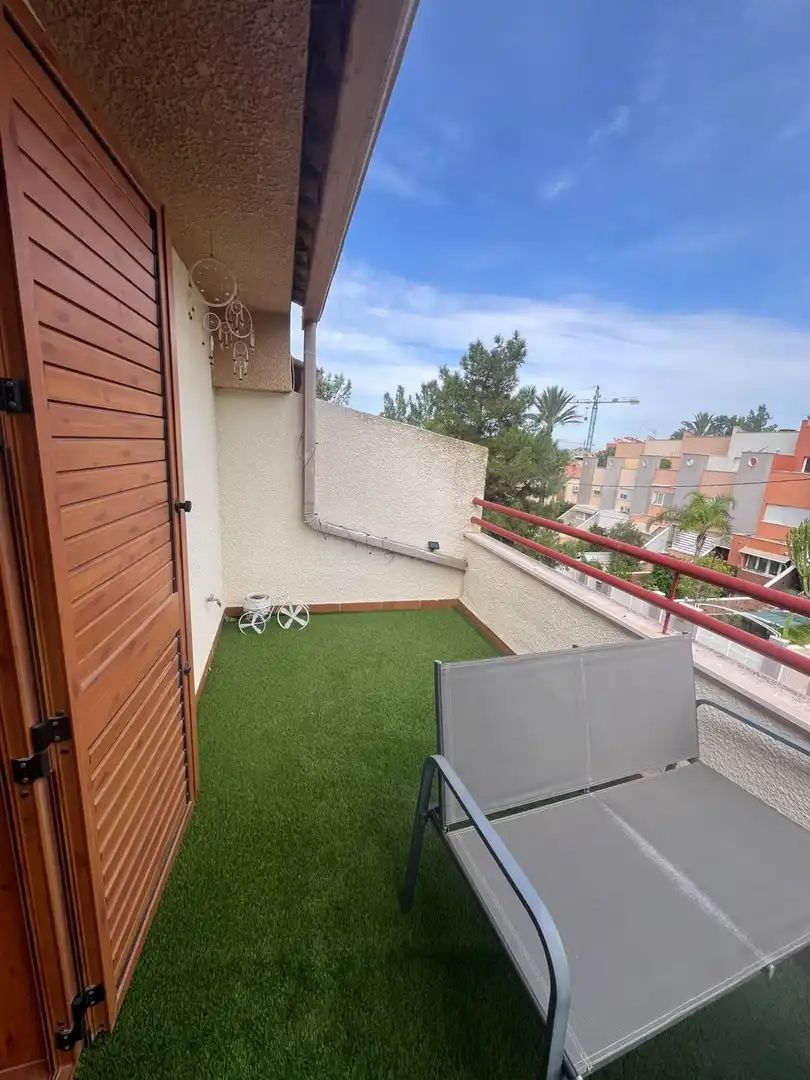 Terraza de Casa adosada en venta en Pedanías Este
