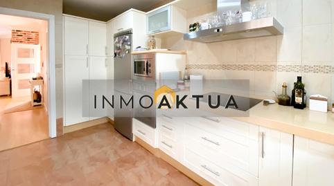 Foto 4 de Casa adosada en venda a Caballero Bonald - San José Obrero - Guadalcacín, Cádiz