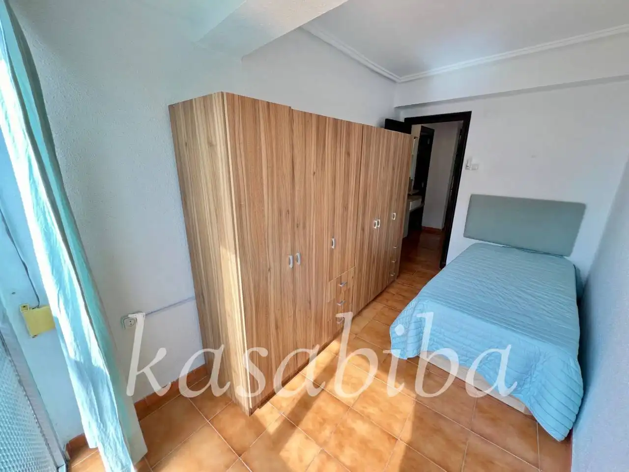 Dormitori de Apartament de lloguer en Picanya amb Traster, Moblat i Balcó