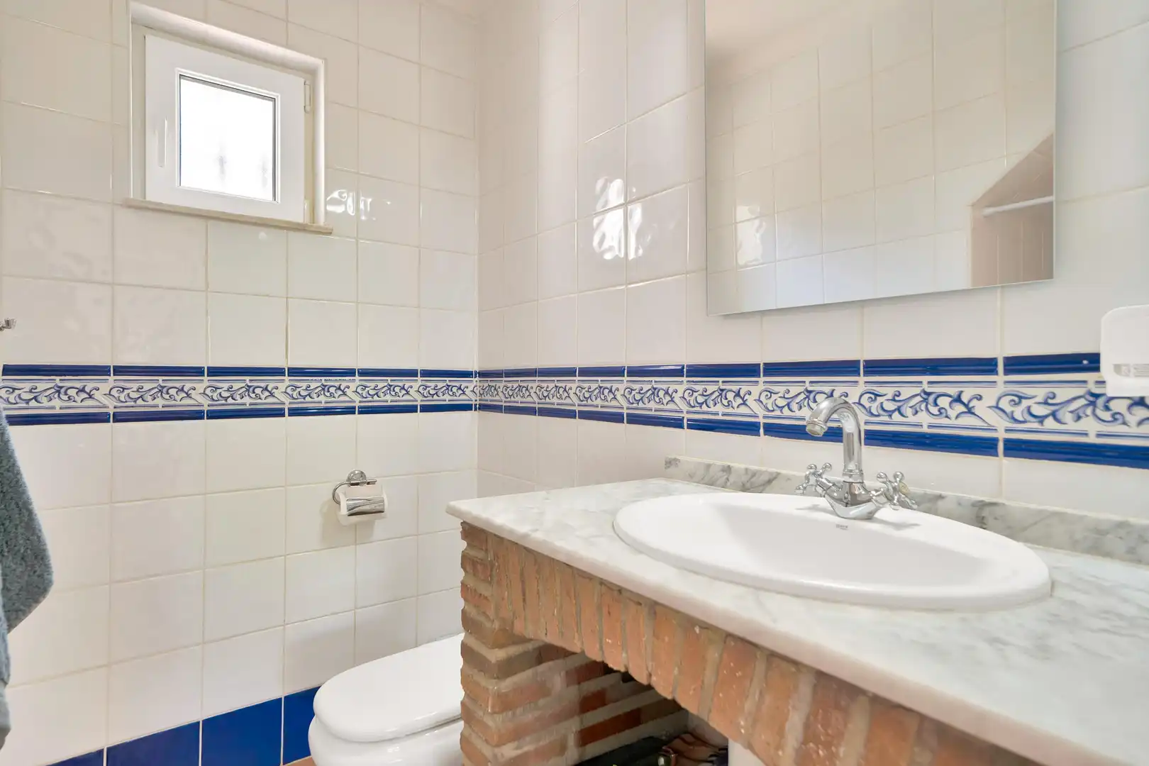 Villa mit Terrasse zum Verkauf in 89 Calle Cuba Alto #Es:1 Planta:00 Pt:01 29693 Est, imagen 29