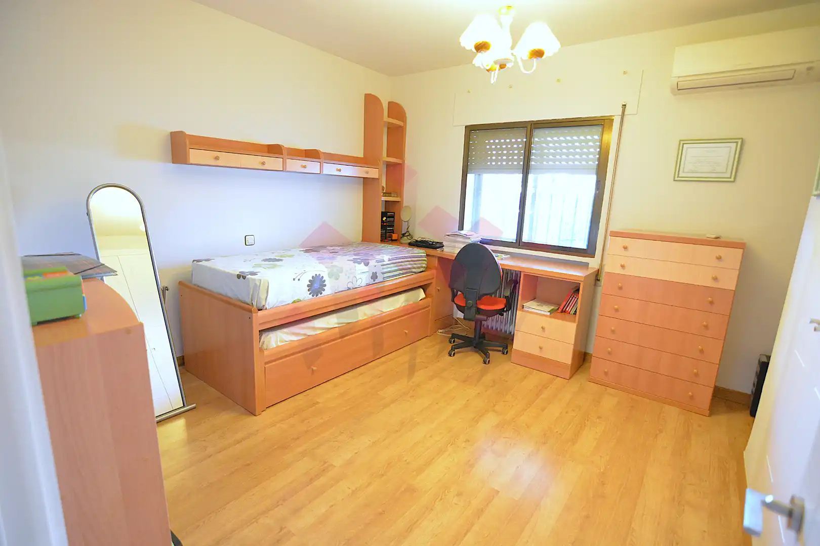 Bedroom of Houses for sale in Picón  with Air Conditioner, Heating and Private garden